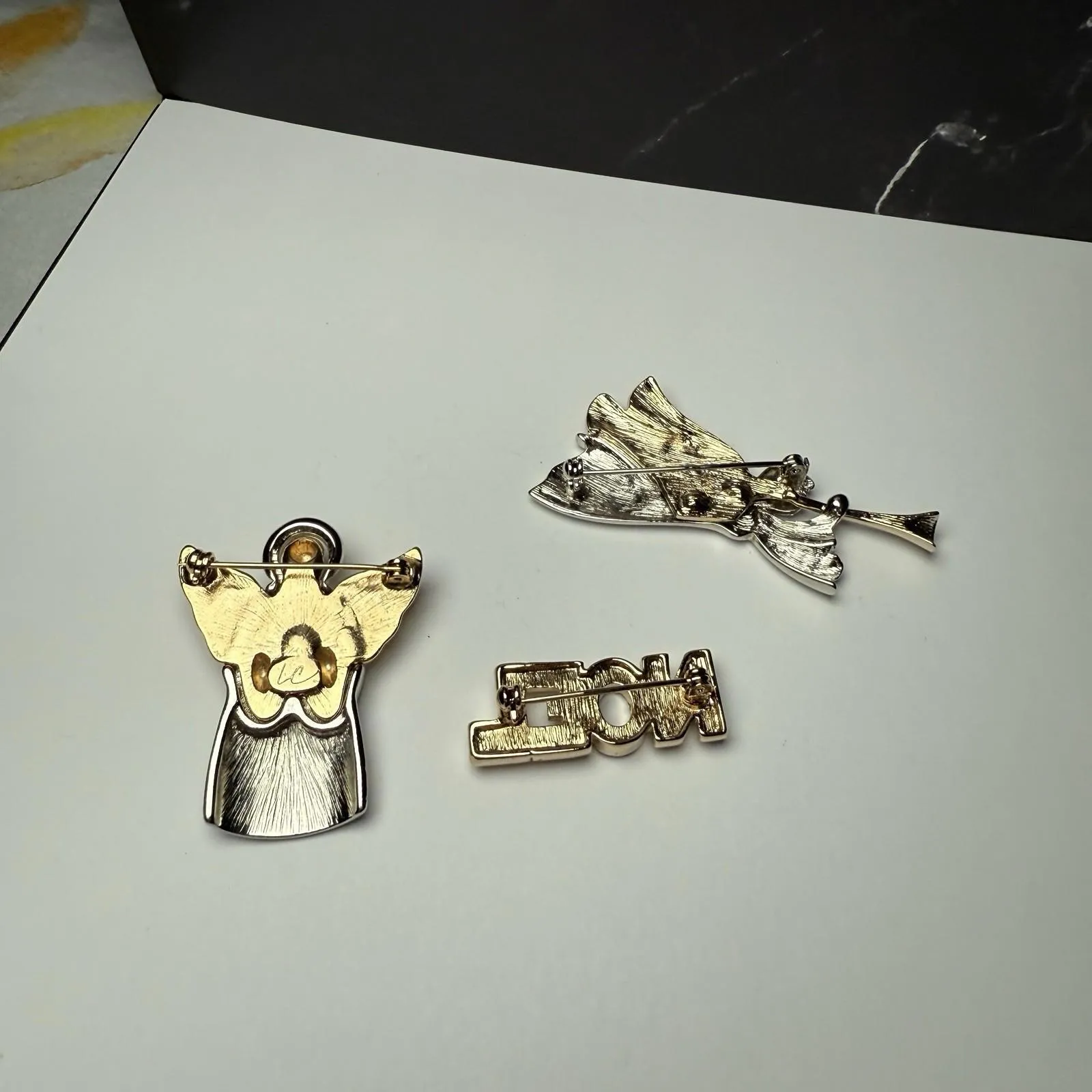 Angel / Noel Christmas Holiday Lot Of 3 Brooch Pin Angels 1 LC Gold - Image 13