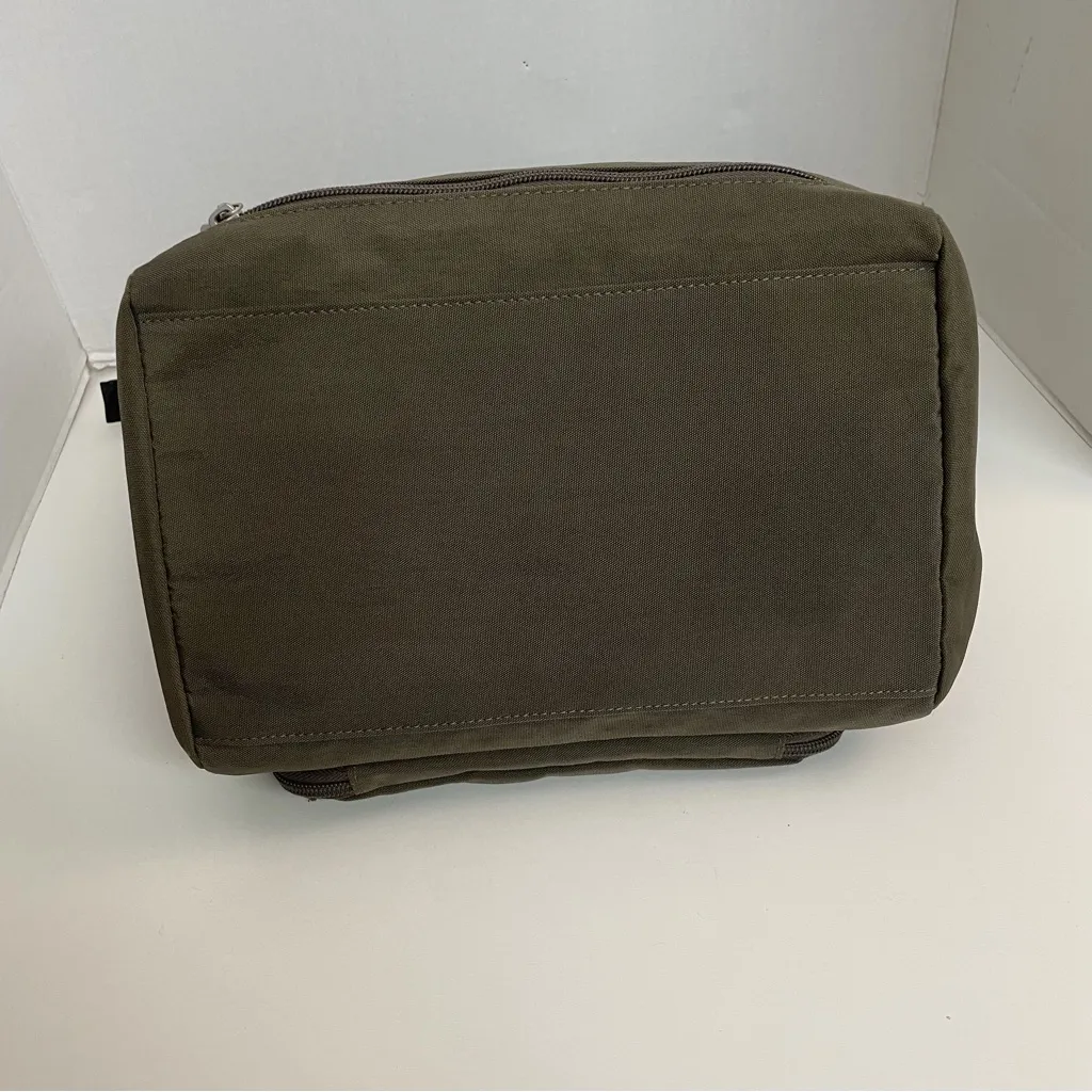 Baggalini Tote Bag Purse Personal Item Carry On Travel Pockets Olive Green - Image 16