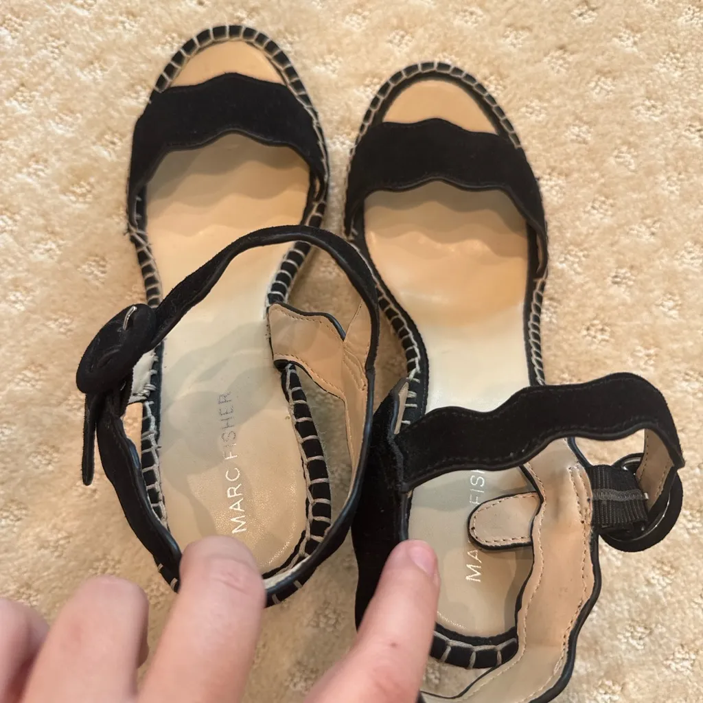 Marc Fisher Black Suede Scallop Espadrille Wedge Sandals Size 10M - Image 5