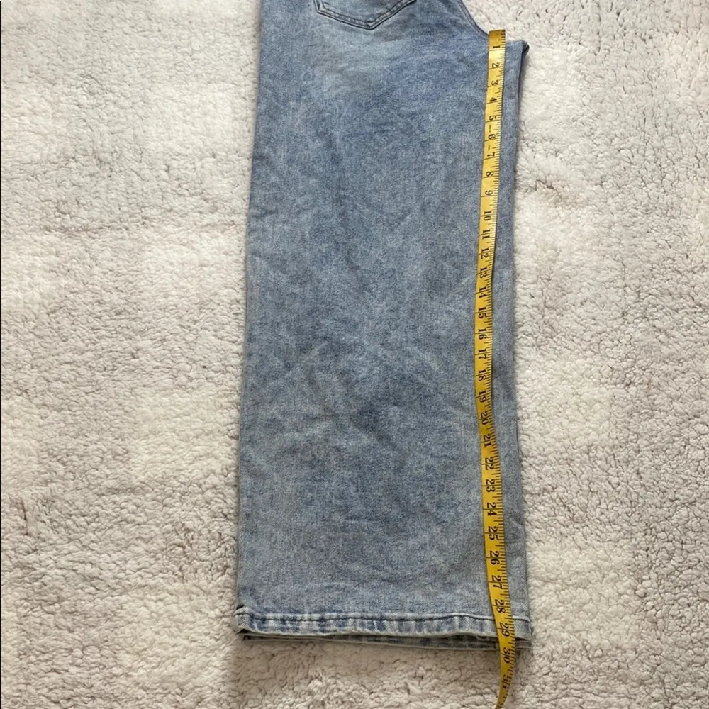 Love Cult Wide Leg Jeans – High Rise Light Wash – Size 9 Blue - Image 7