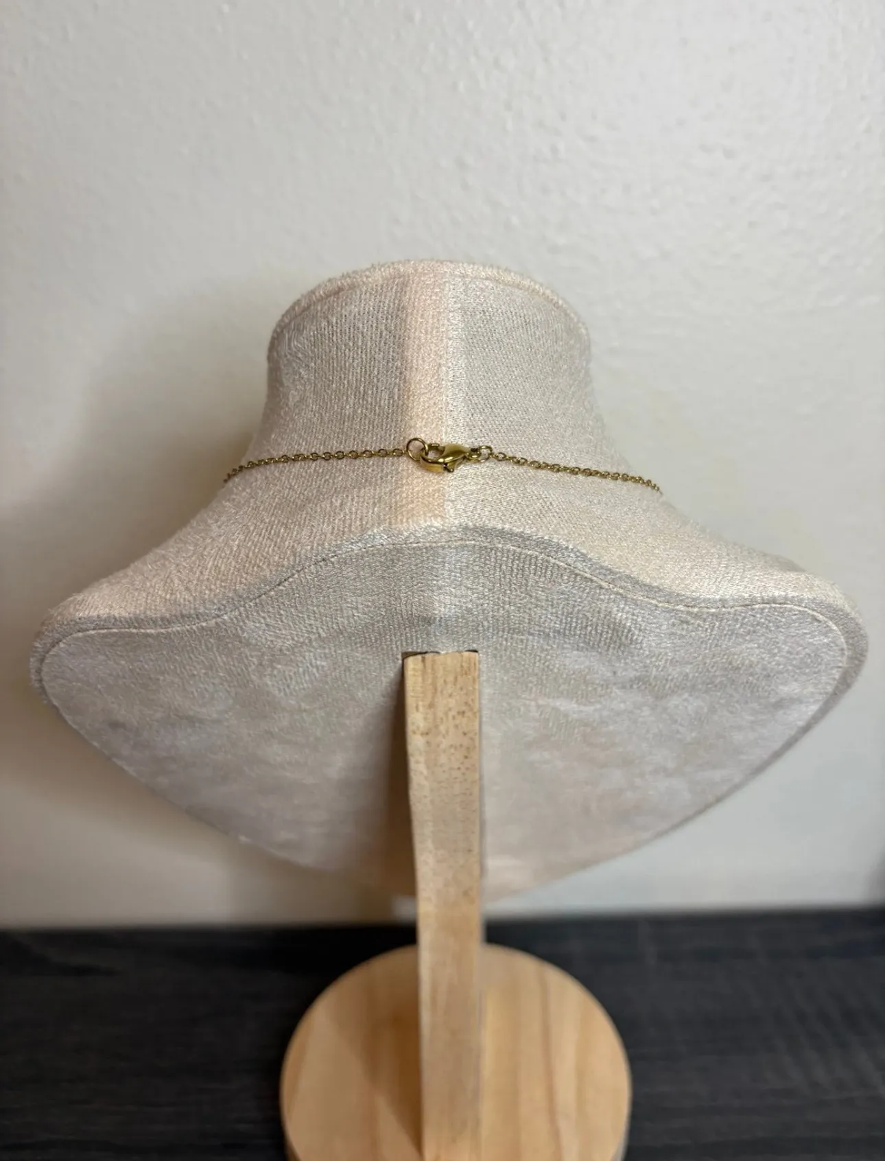 Handmade Orange/Gold Rose Necklace - Image 5