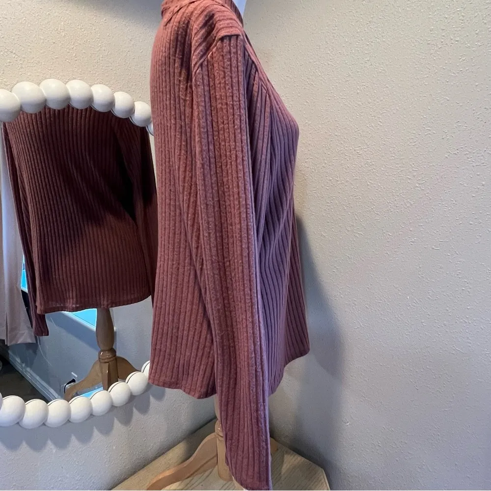 MAURICES cutout ribbed sweater size large long sleeves New with tags - Image 5