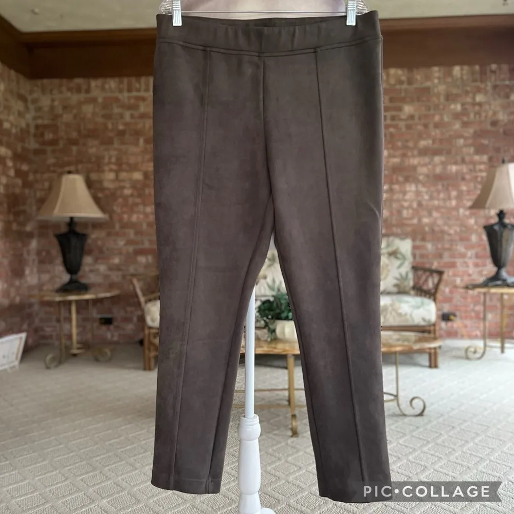 Andrew Marc Pants Skinny Faux Suede Microfiber Ankle Taupe Brown XL Casual Chic - Image 3