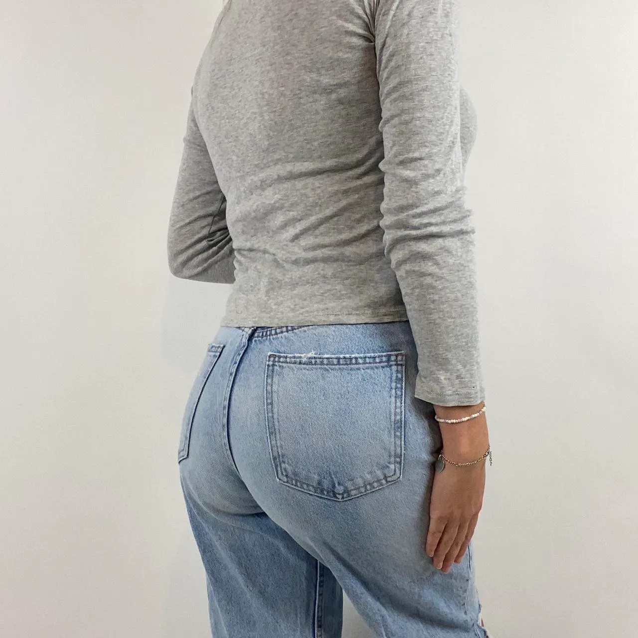 Long Sleeve Cool Distressed Look Basic - Image 3