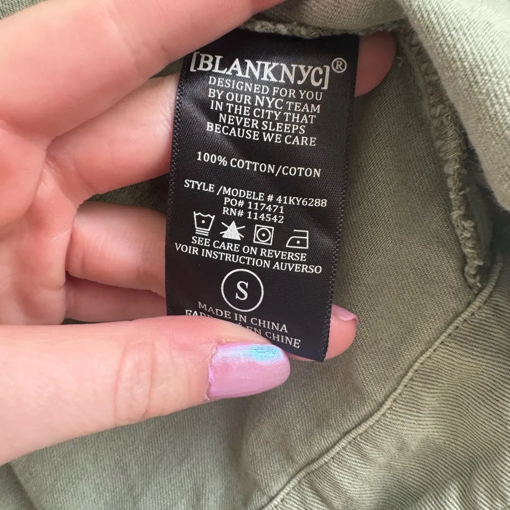 green cropped jacket - Image 10