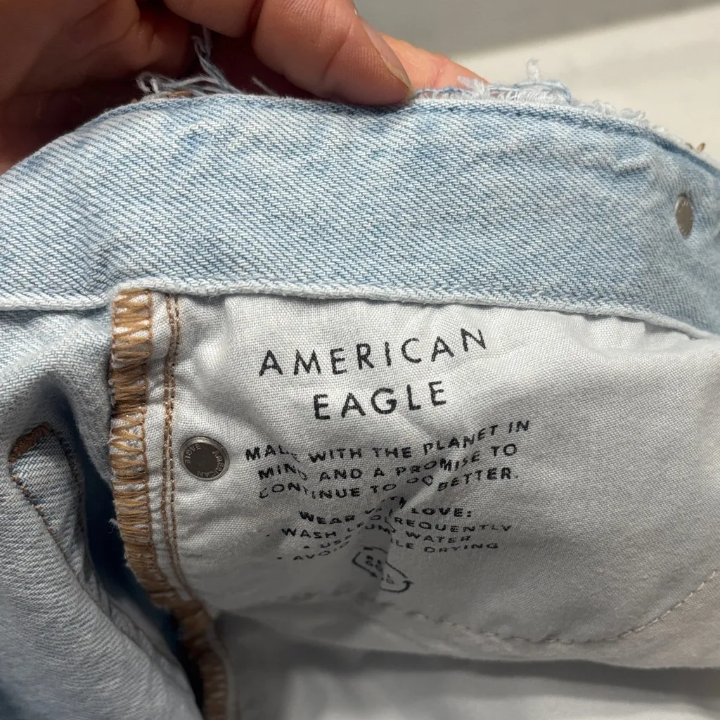 American Eagle straight leg, distressed waist jeans - Image 4