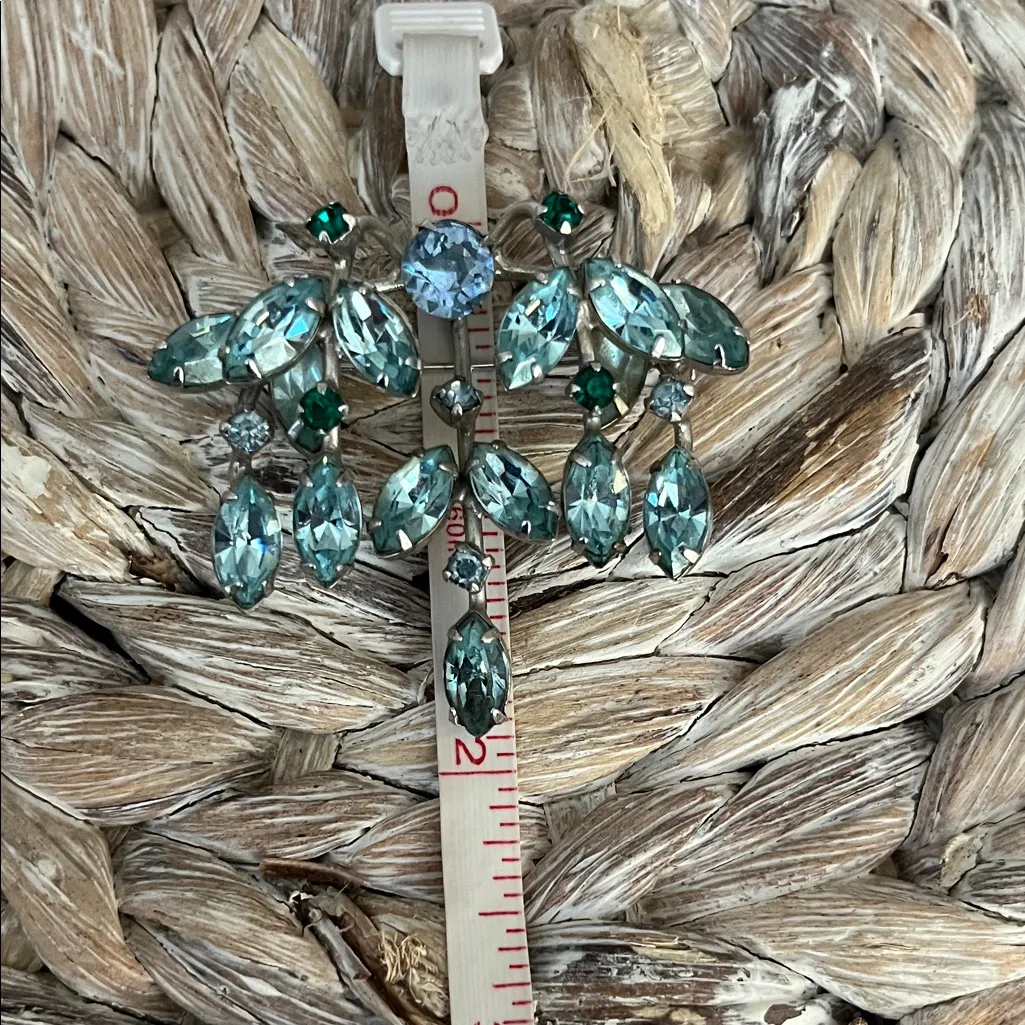 Vintage Weiss BroochBlue and Green Gemstones in Silver Tone Setting Blue - Image 6
