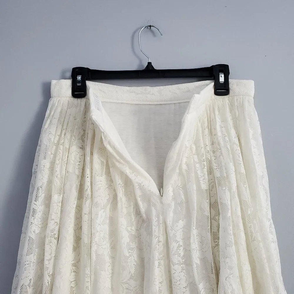 Potter's Pot White A-Line Romantic Feminine Lace Skirt Size L - Image 3