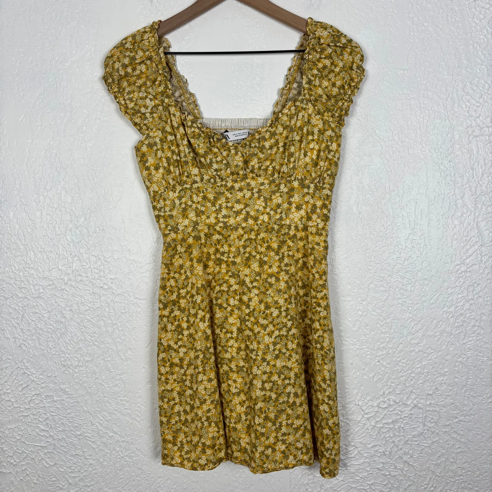 Zara Yellow Ditsy Floral Linen Blend Smocked Mini Dress Size Small - Image 2