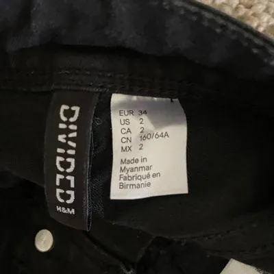 Black Skinny Jeans - Image 4