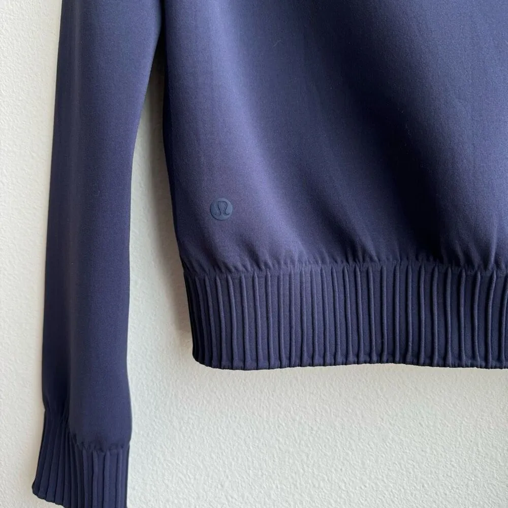 Lululemon Down & Around Crew Midnight Navy Size 4 Small Goose Down 800 Fill - Image 5