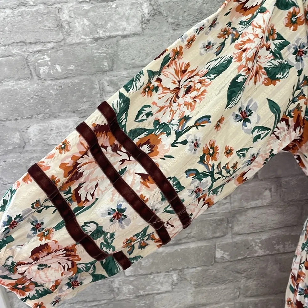 LC Lauren Conrad Floral Puff Sleeve Dress - Image 3