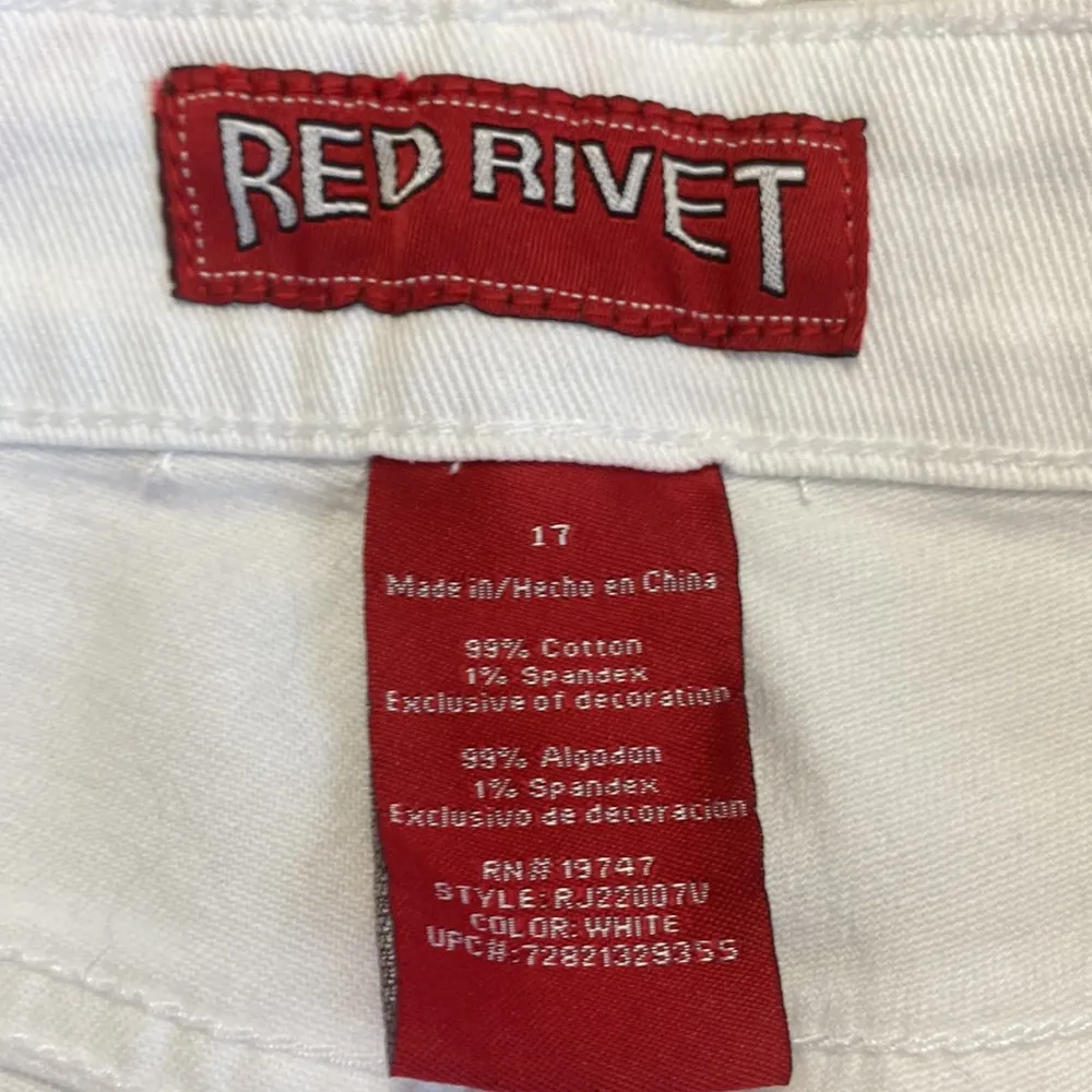 New! Red Rivet womens white jean shorts size 17 - Image 6