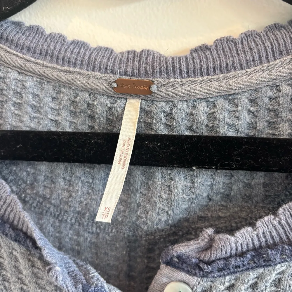 Free People Women's mistletoe Crochet Cuff Thermal Long Sleeve Top Blue Size XS - Image 6