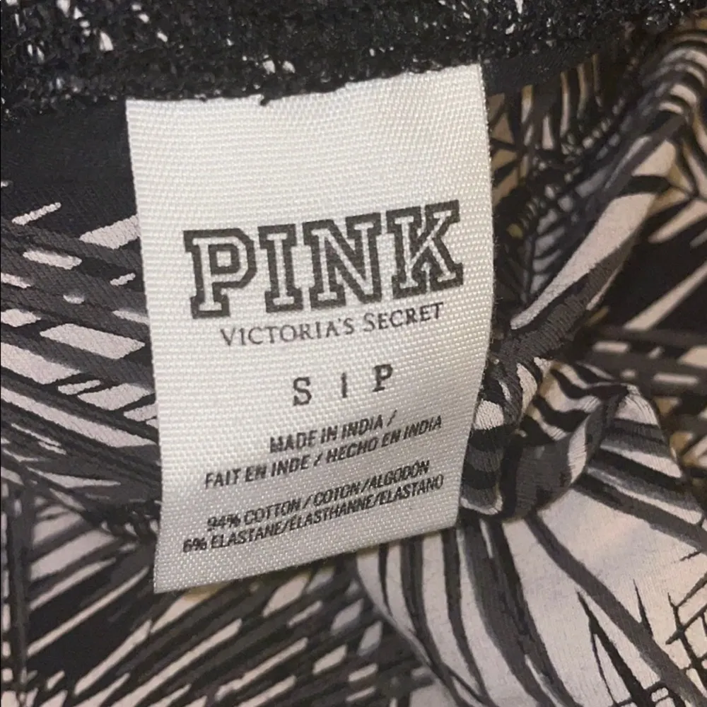 Women’s Pink Victoria Secret Athletic Leggings - Image 3