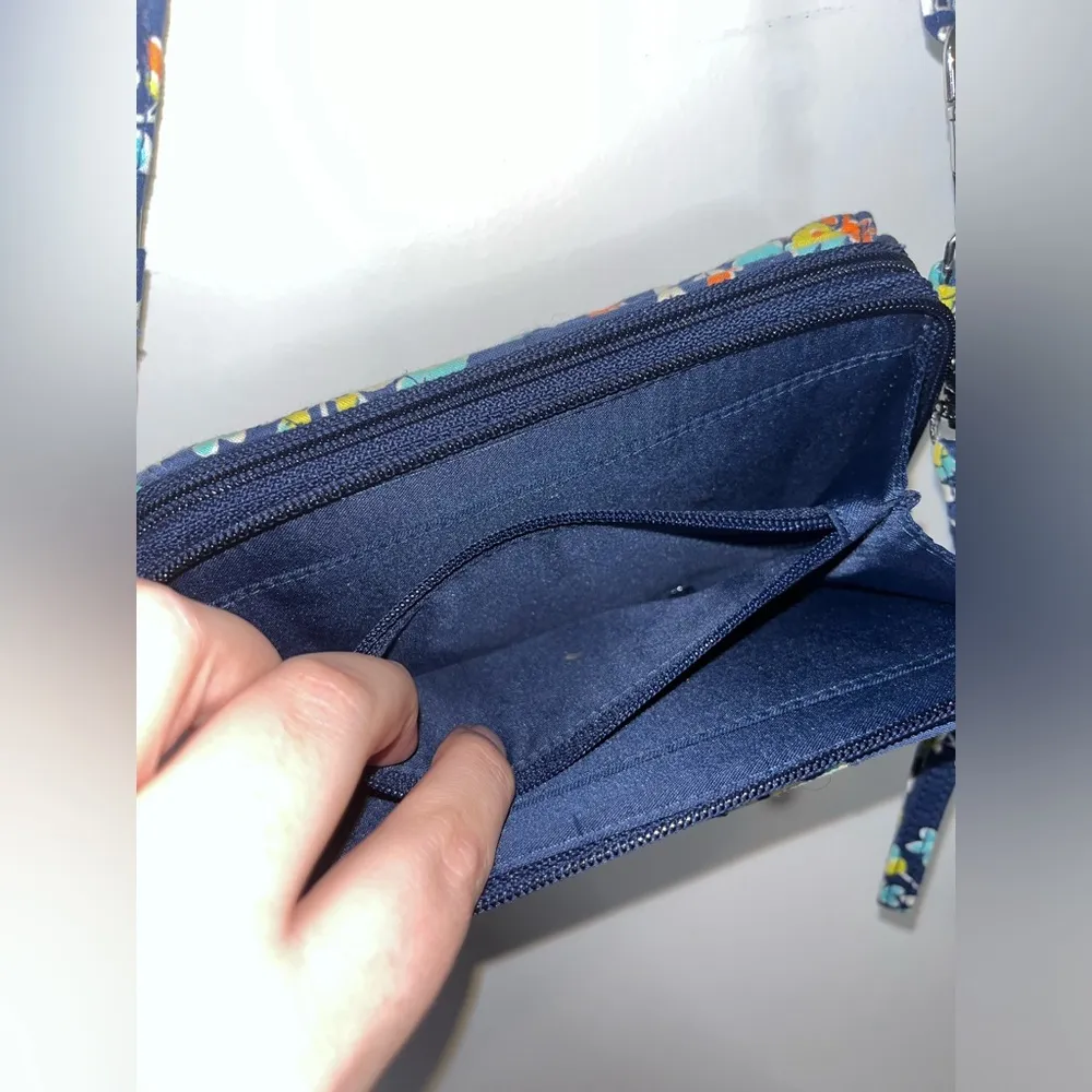 Vintage Retired Vera Bradley All in One Crossbody Wristlet Chandelier Floral - Image 15