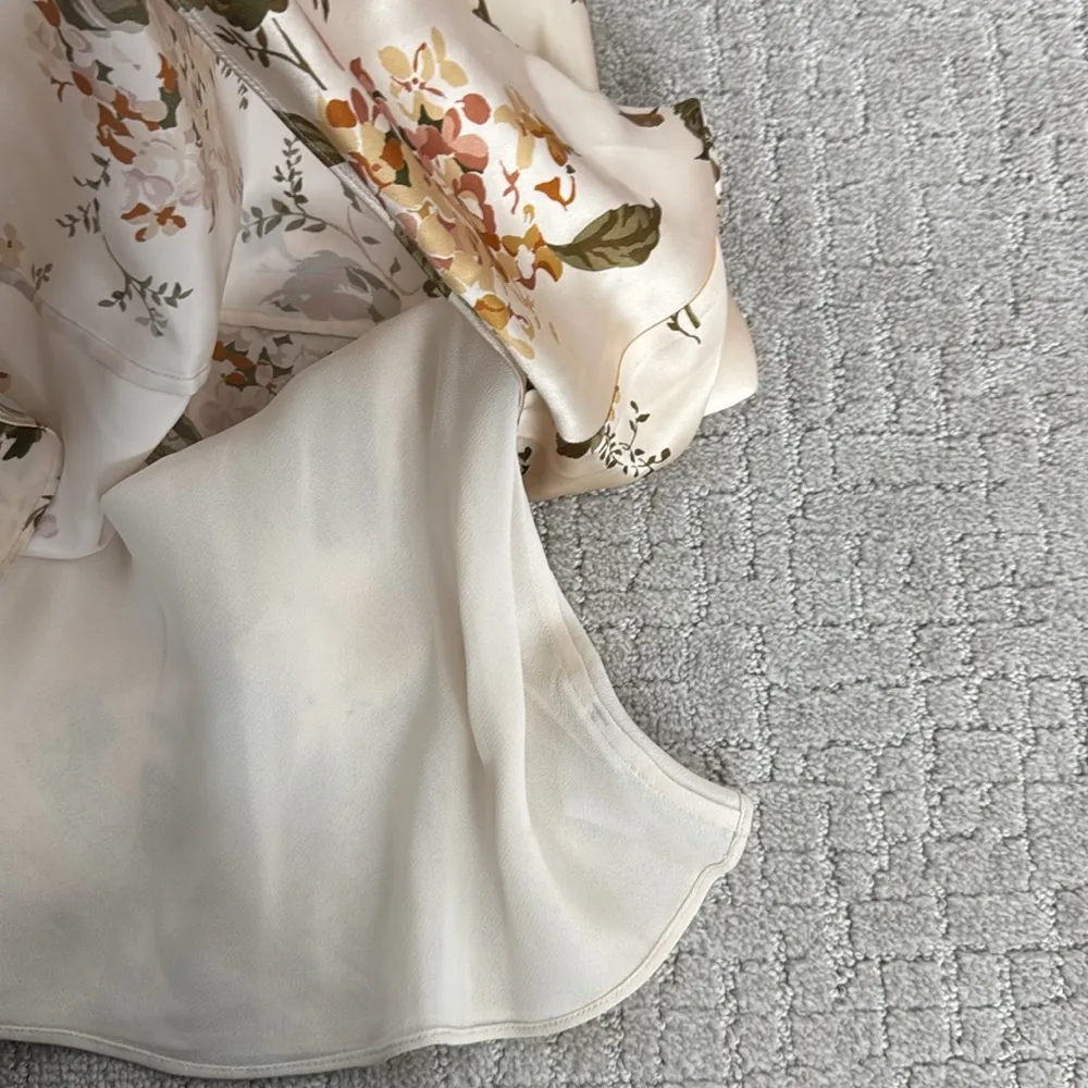 Reformation Aden 100% Silk Dress in “Bella” floral print cream sleeveless midi - Image 8