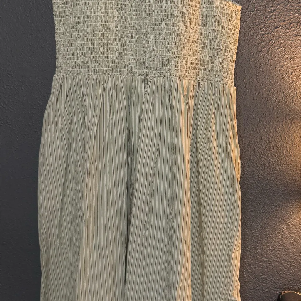 NWT Madewell Strapless Light Green Dress - Image 4