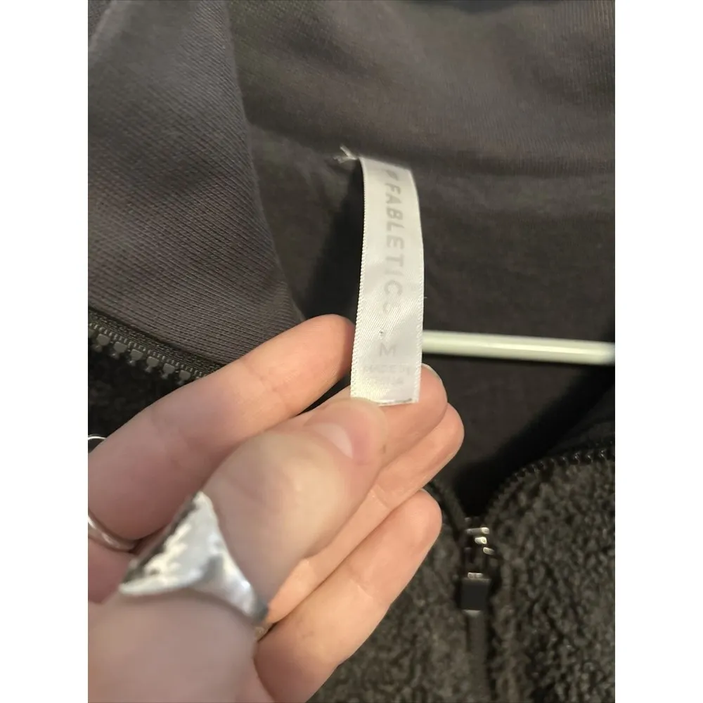 Fabletics Sherpa Dream Polar Fleece Sweater Cropped Pullover 1/2 Zip Size M gray - Image 5