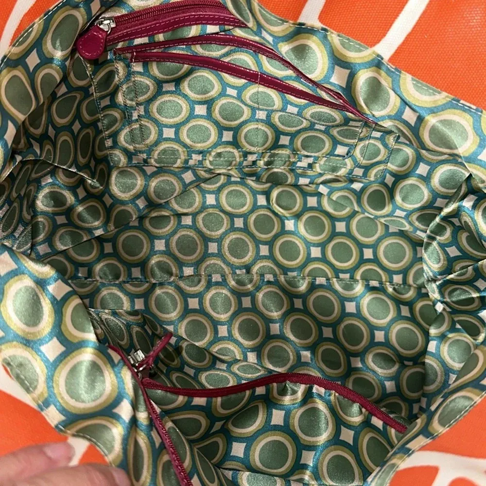 Kate Landry Pink-Orange Giraffe Tote - Image 7