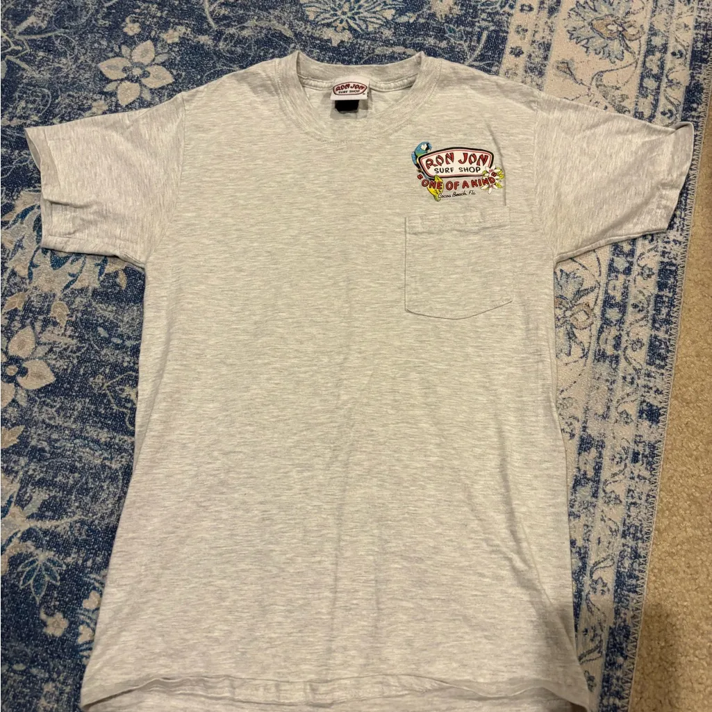 Ron Jon Gray T-Shirt with Tropical Bird Design - Image 3