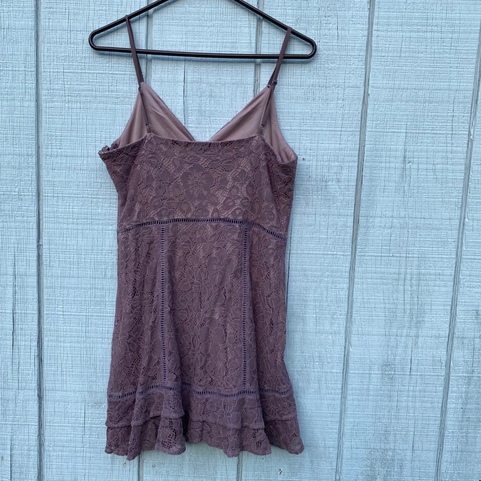 Lulus Lace Mini Dress V-Neck Sleeveless Party Cocktail Dress Large Purple - Image 3