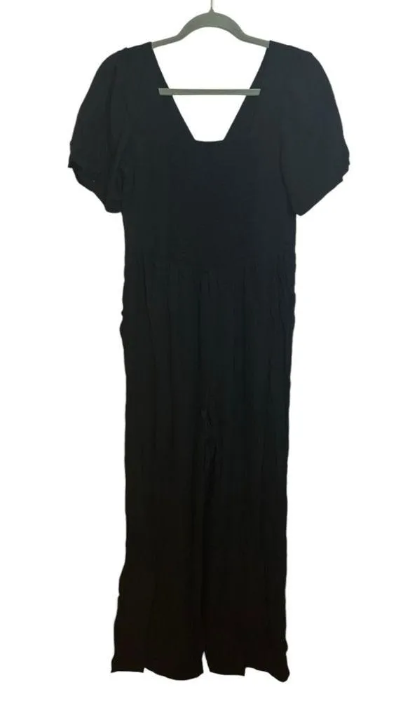 NWOT Old Navy Black Short Puff Sleeve Jumpsuit - Image 2