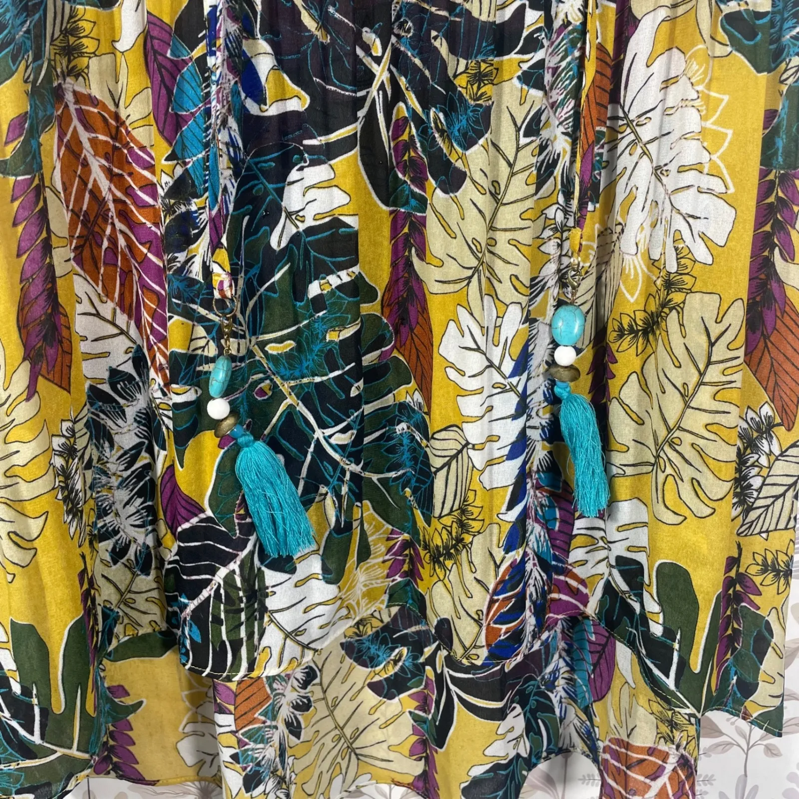 Melissa Paige Women's Top M Boho Leaf Print Pleated Tunic Blouse Tassel‎ Detail - Image 3