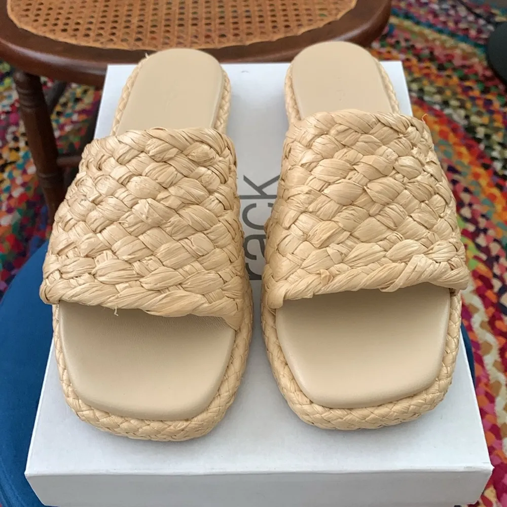 Vince Rumi Tan Natural Raffia Basket Weave Cushioned Sole Slip On Slide Sandal - Image 4