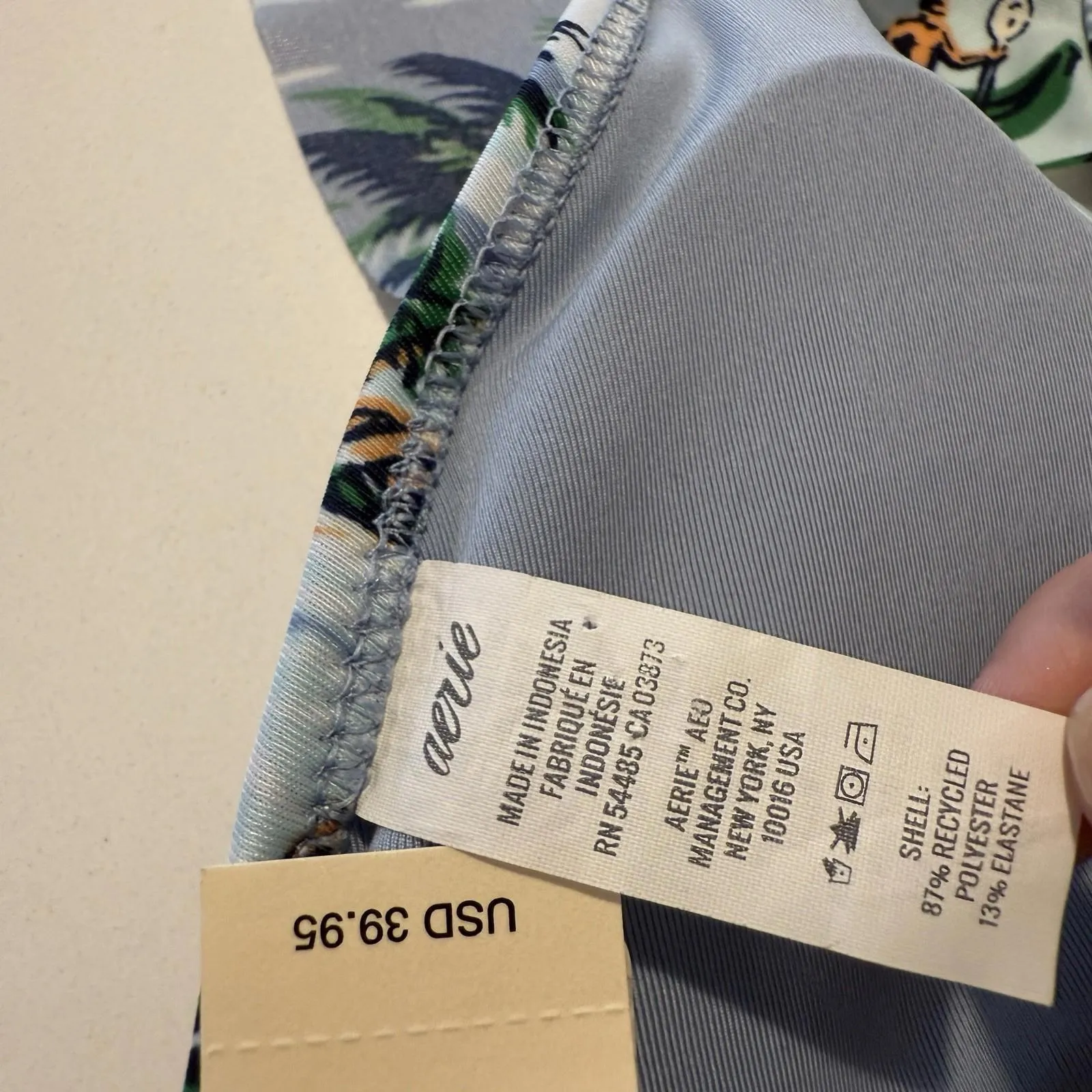 Aerie Bikini Top Sz S Small Island Boats & Surfing Ocean NWT $39 - Image 5