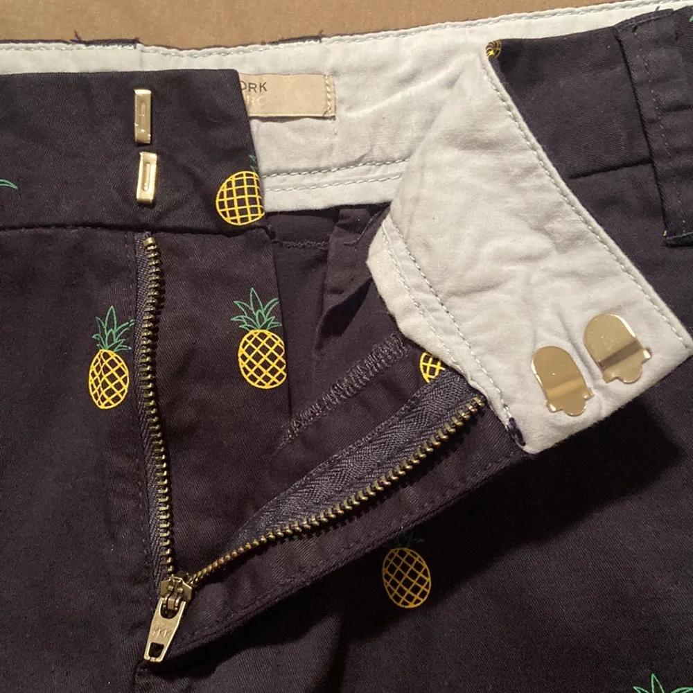 Marc New York Cotton Pineapple Print Shorts - Image 3