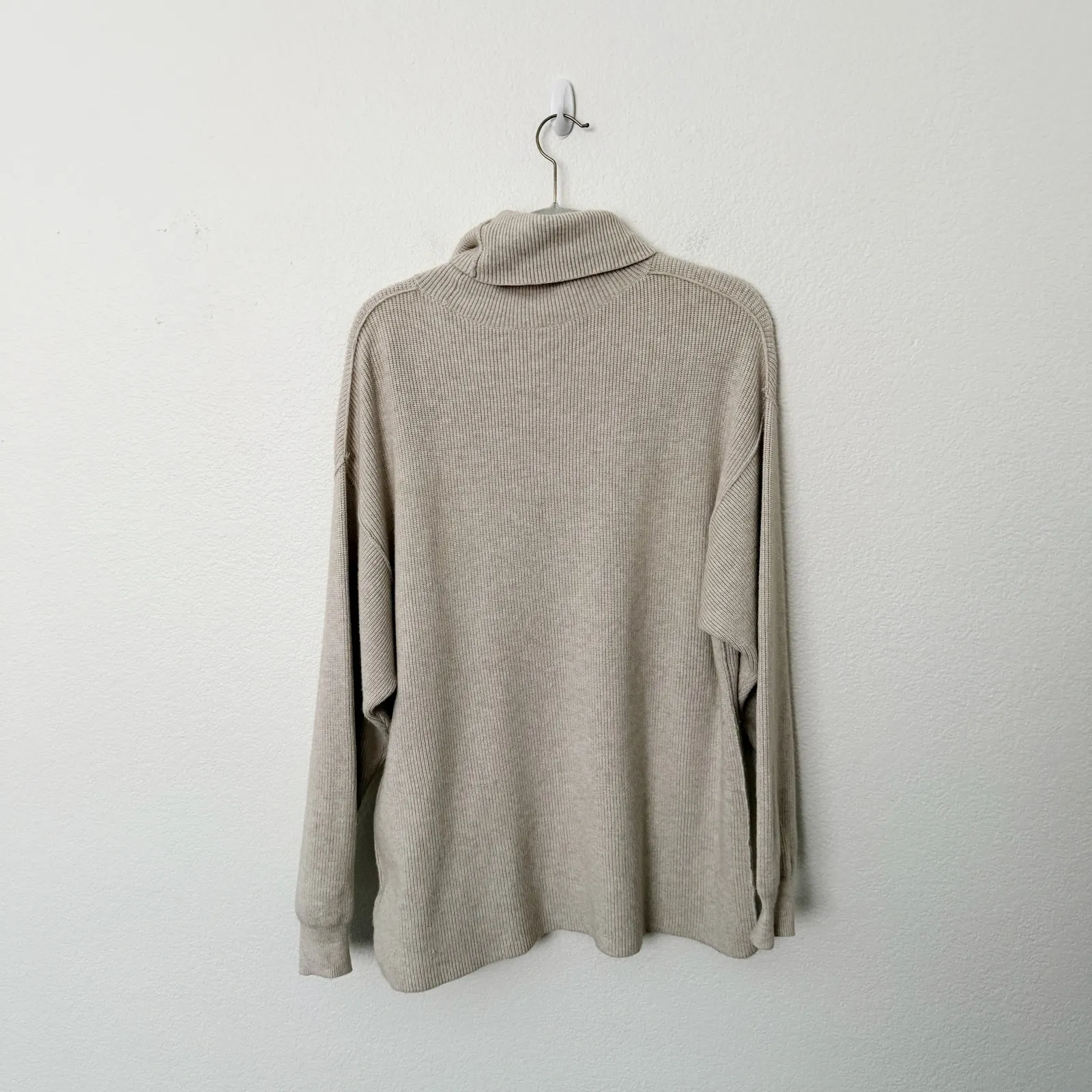 [Free People] Tan Softly Structured Tunic Sweater Oversized Turtleneck Sz Small - Image 4