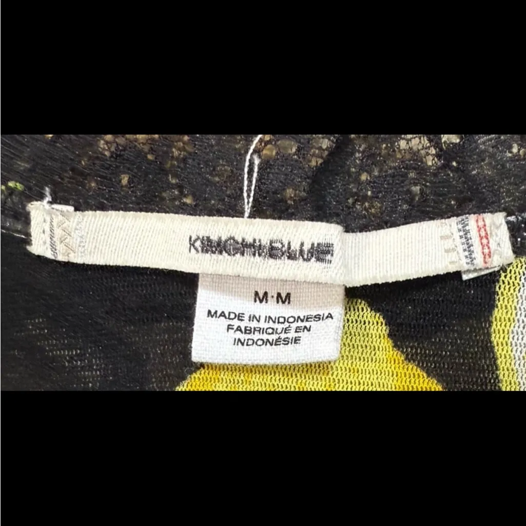 Kimchi Blue lemon mesh design sheer top. Size medium - Image 5
