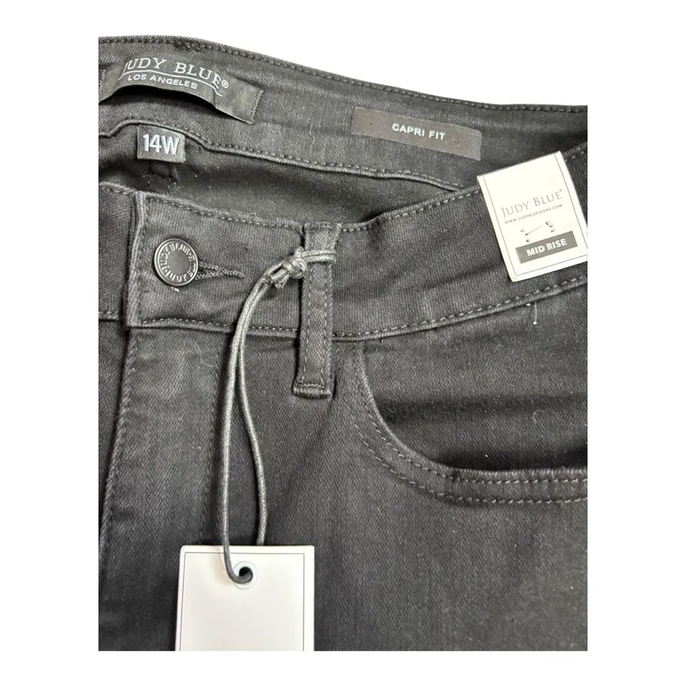 Judy Blue Capri Fit Mid Rise Black Size 14W Style# JB88239 - Image 7