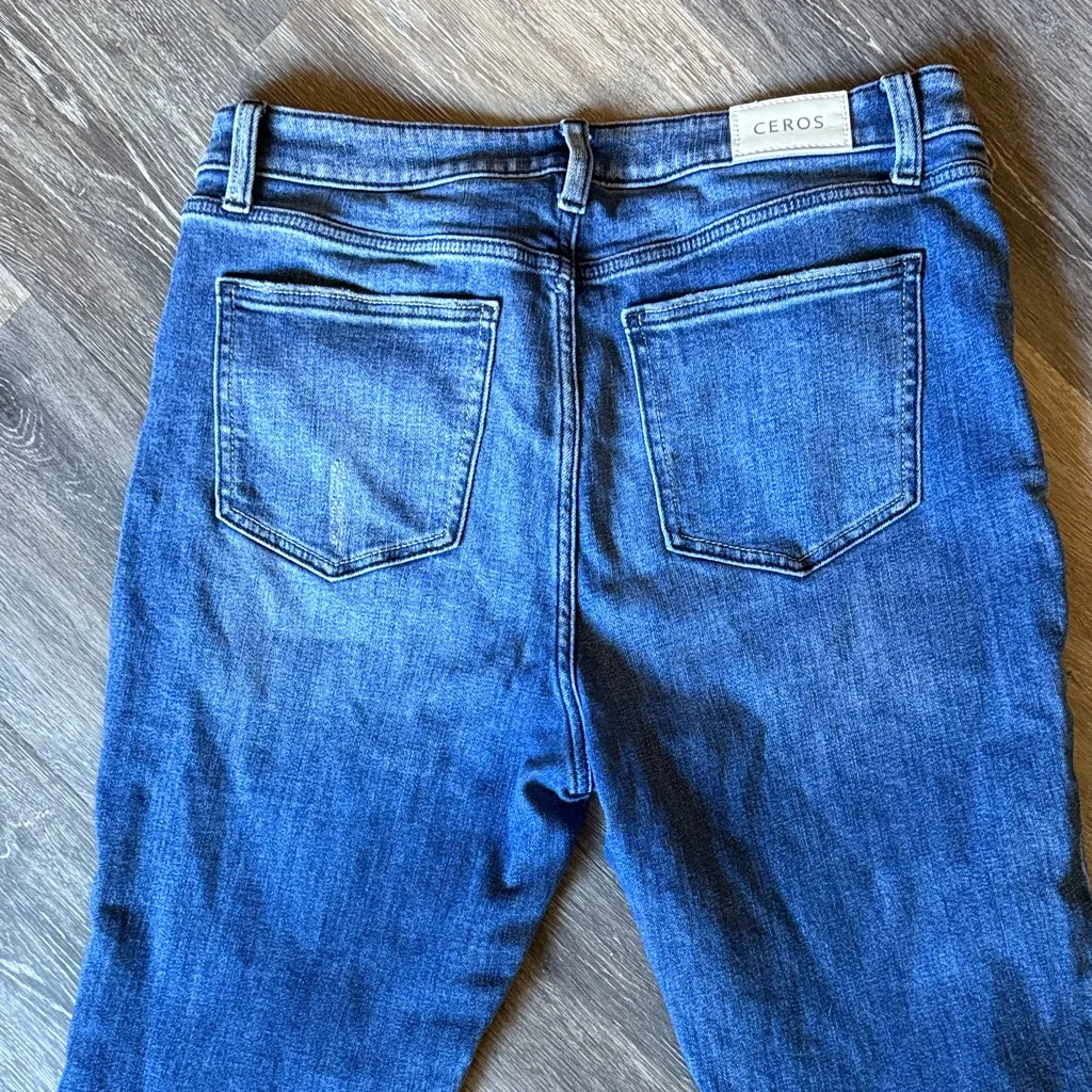 Ceros Classic Blue Ankle Jeans Size 32 - Image 4