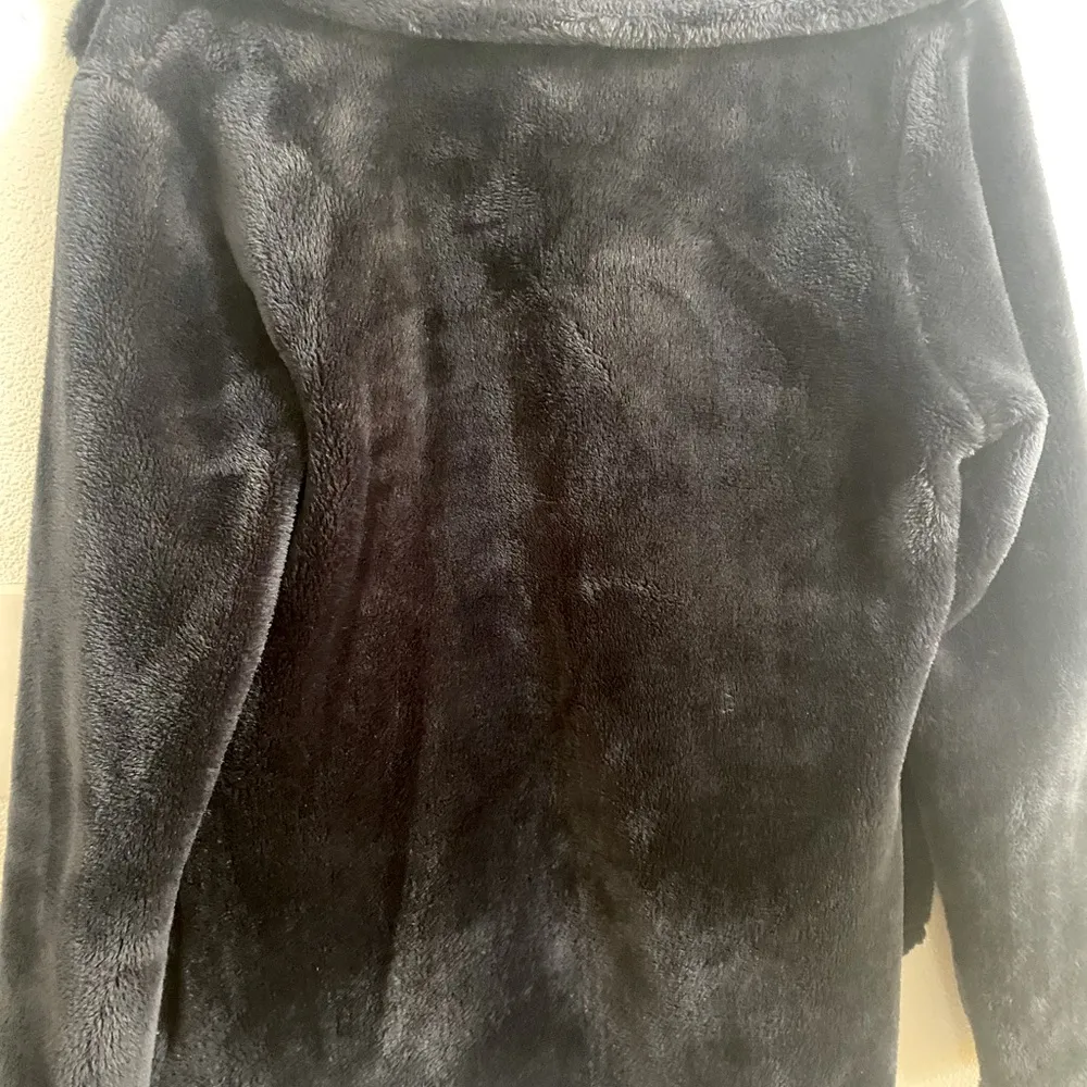 32 Degree heat woman’s Fleece Jacket size M - Image 2