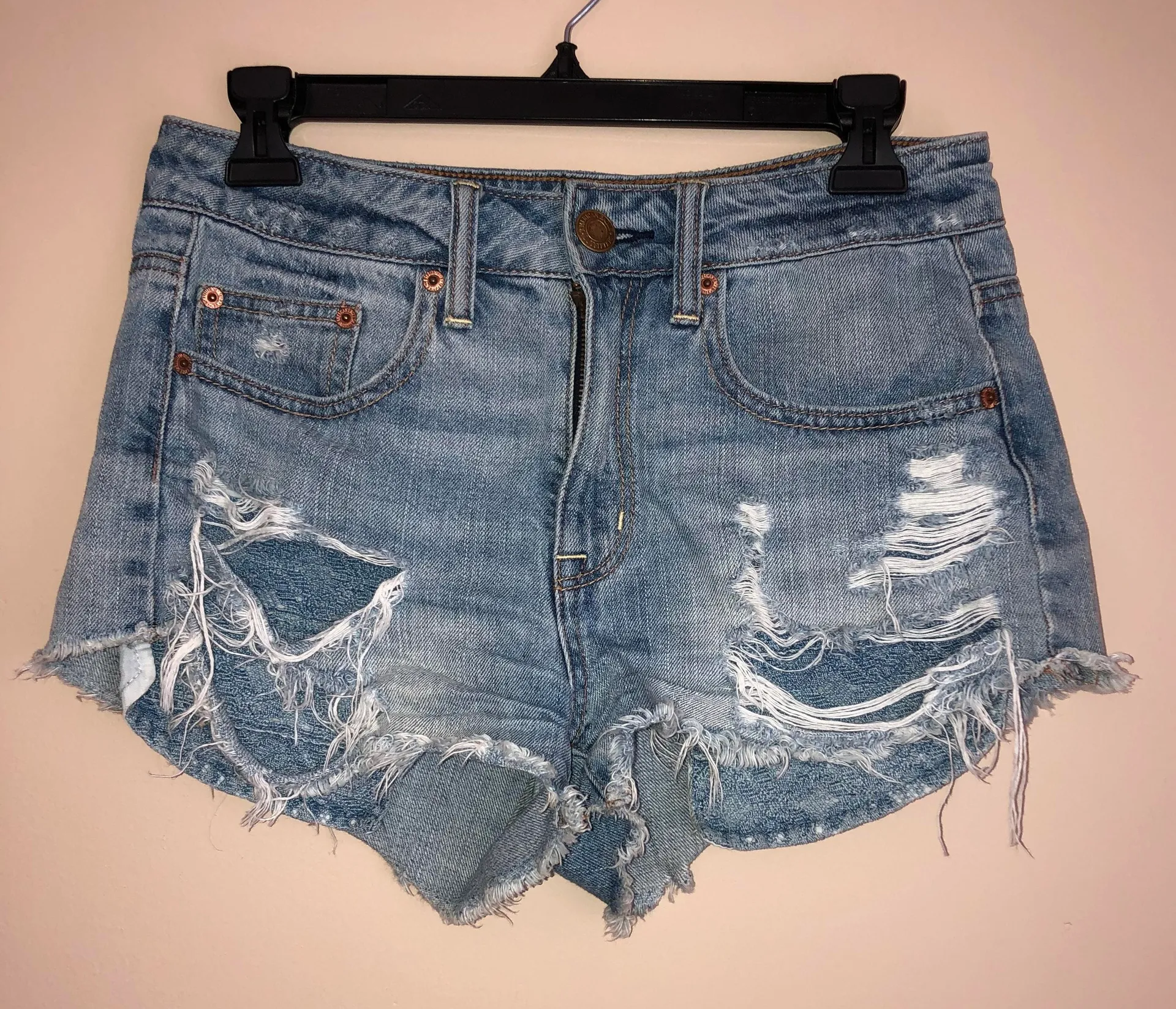 American Eagle Hi Rise Festival Distressed Shorts - Image 2