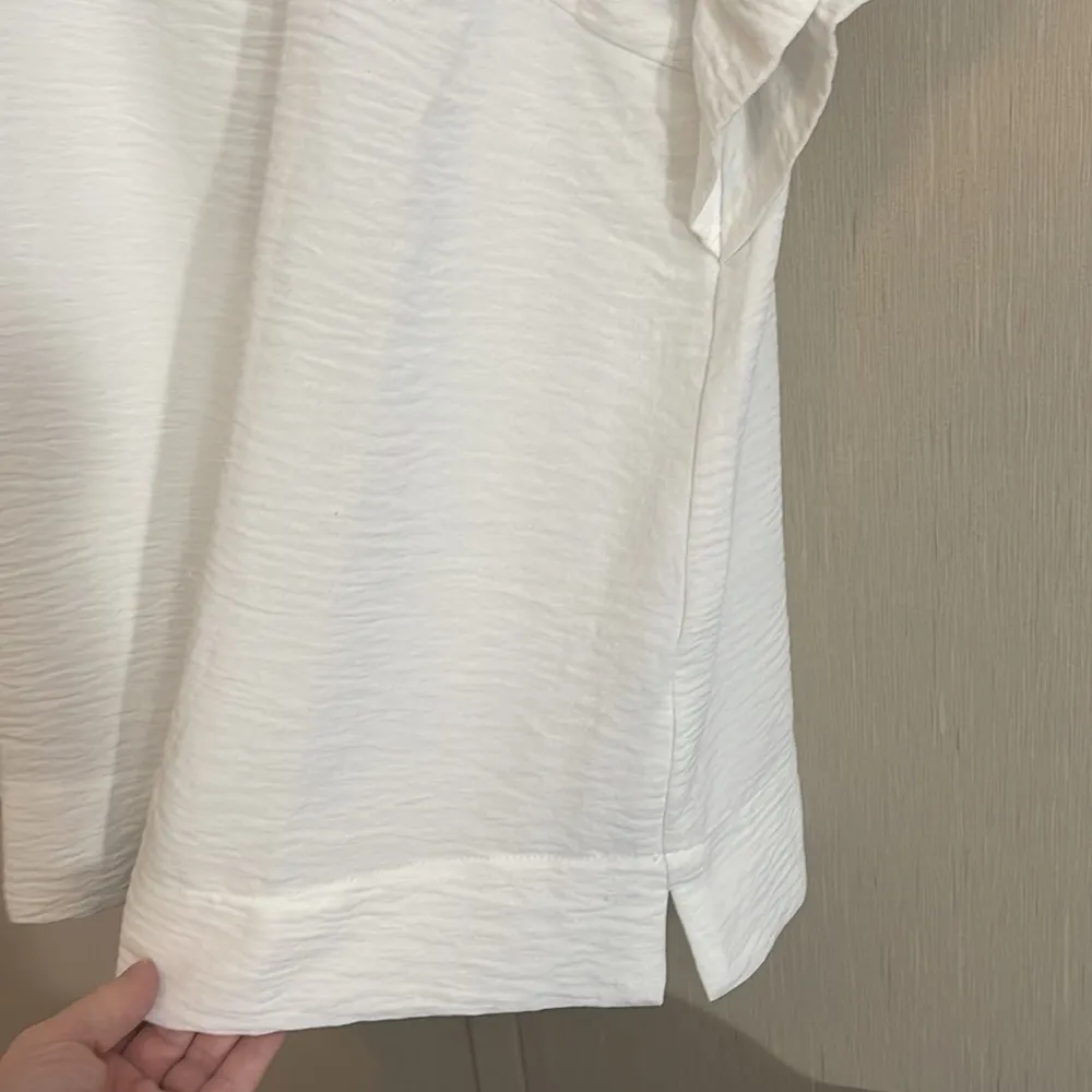 Jodifl boutique White Ruffle Sleeve Top medium - Image 2