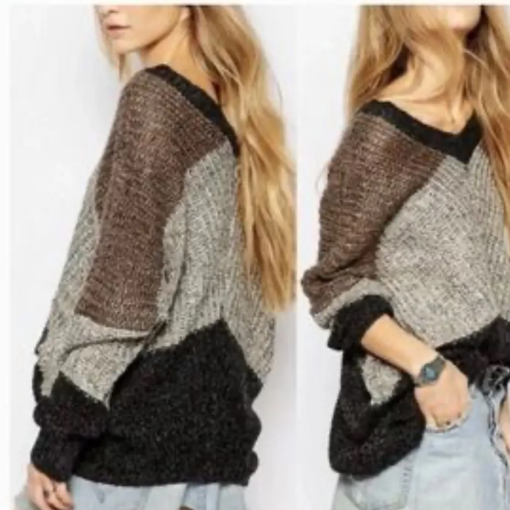 Anthropologie La Fee Verte Sweater XS/S Black Gray Colorblock V - Image 2