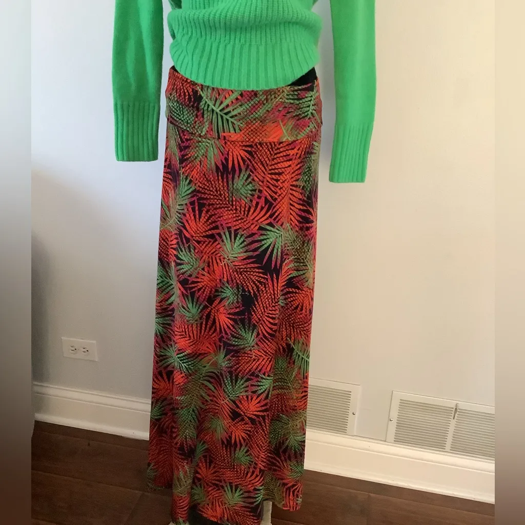 Nice maxi skirt🌴🌺 - Image 10