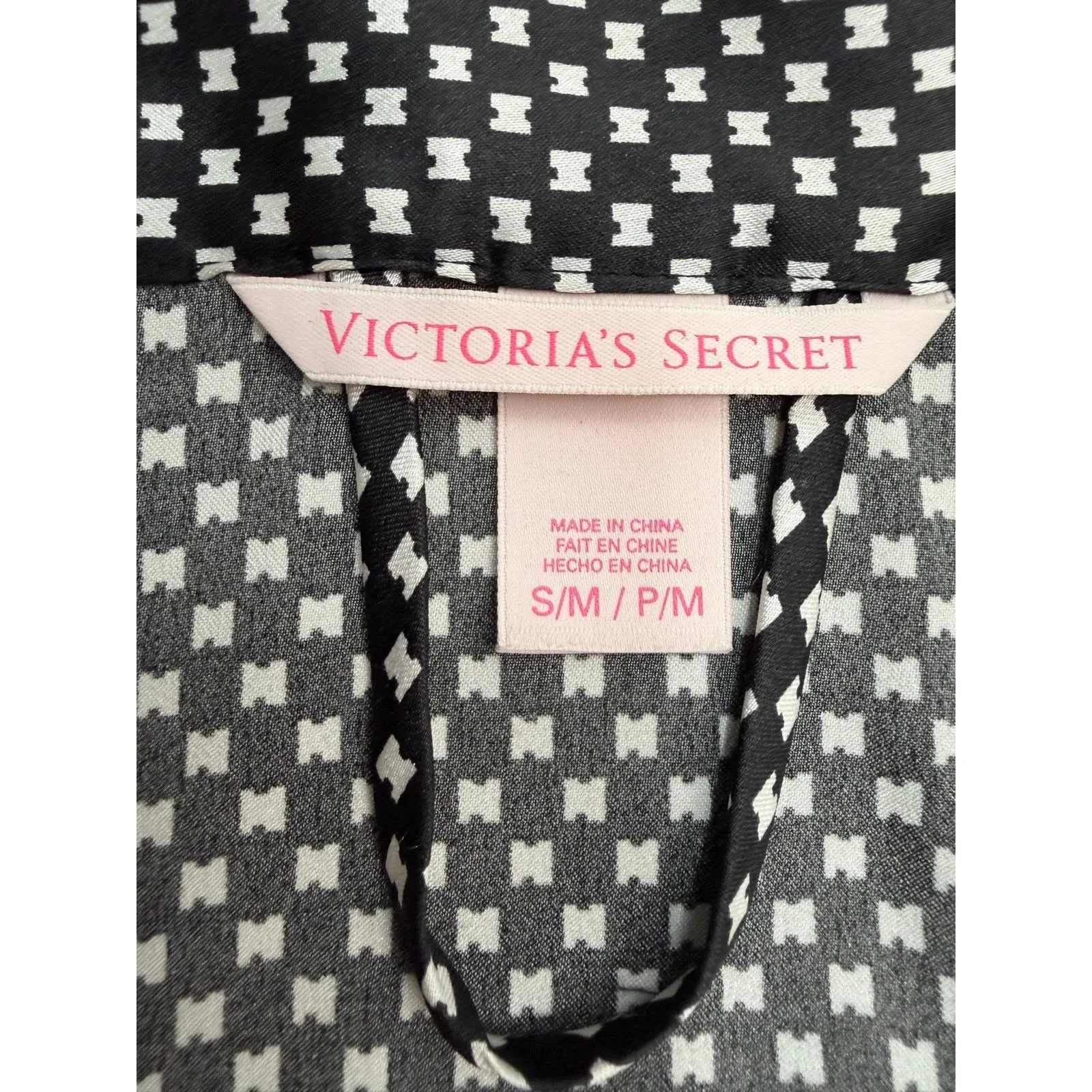 Victoria's Secret Black White Kimono Robe Wrap Dress Tie Waist Size S/M - Image 4