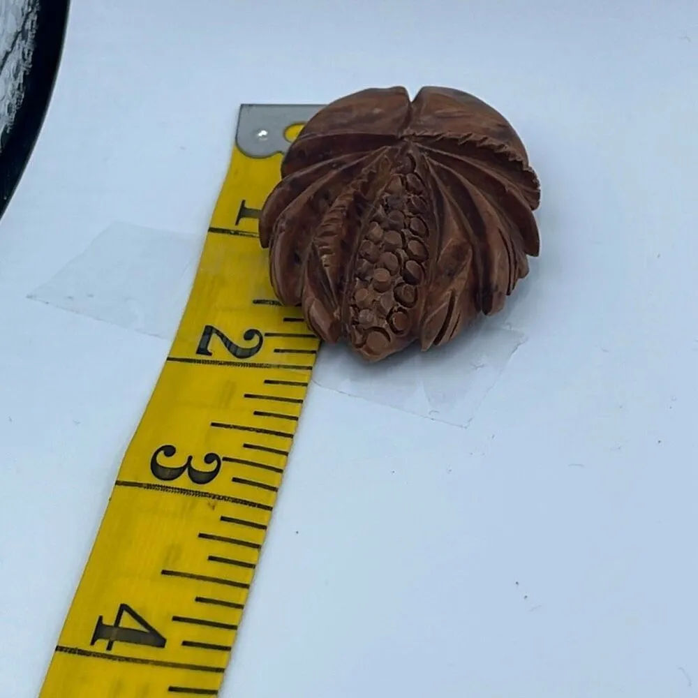 Antique-Vintage hand carved wood fur dress clip. Botanical design - Image 6