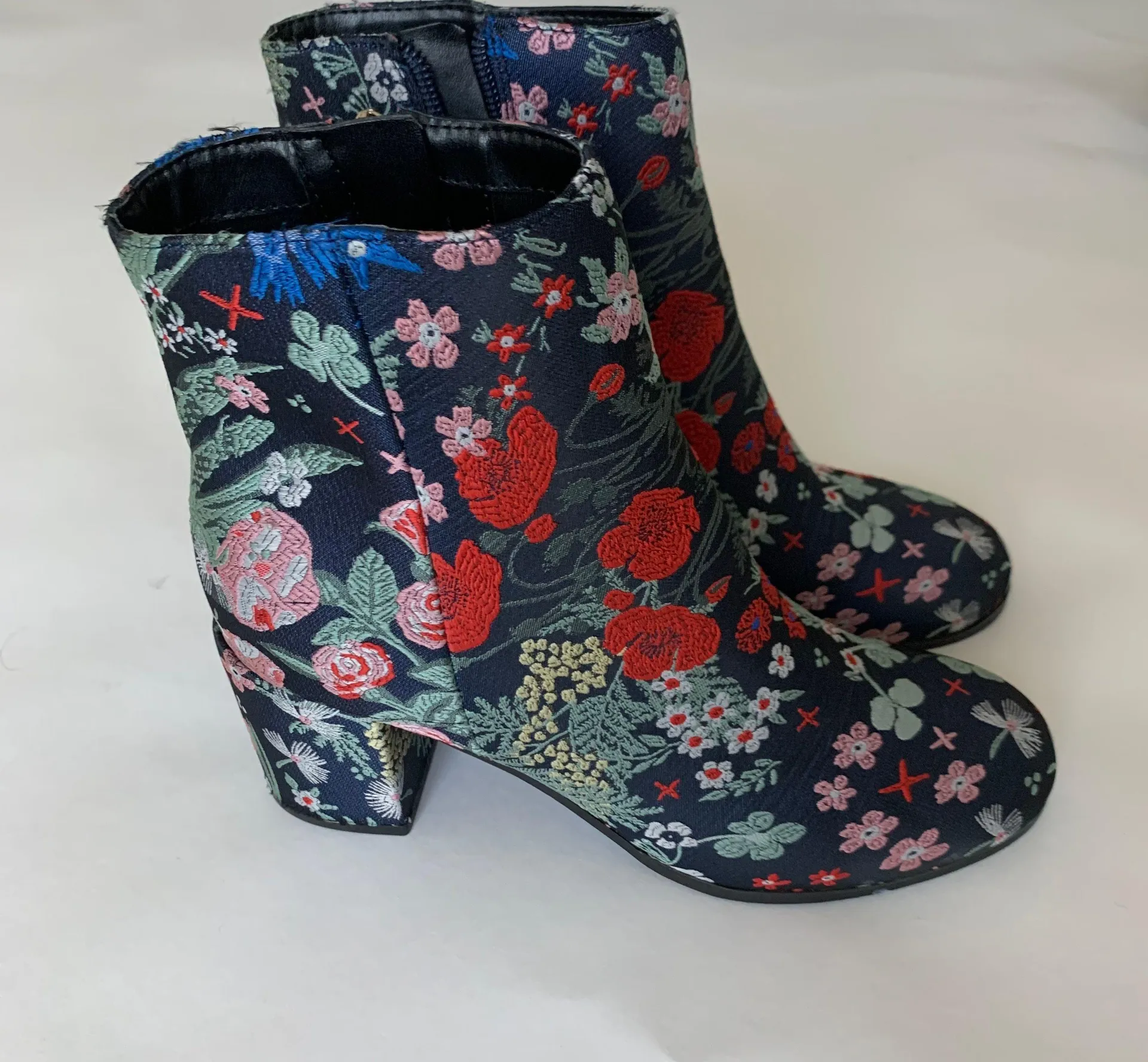 American Vintage Floral Booties - Image 3