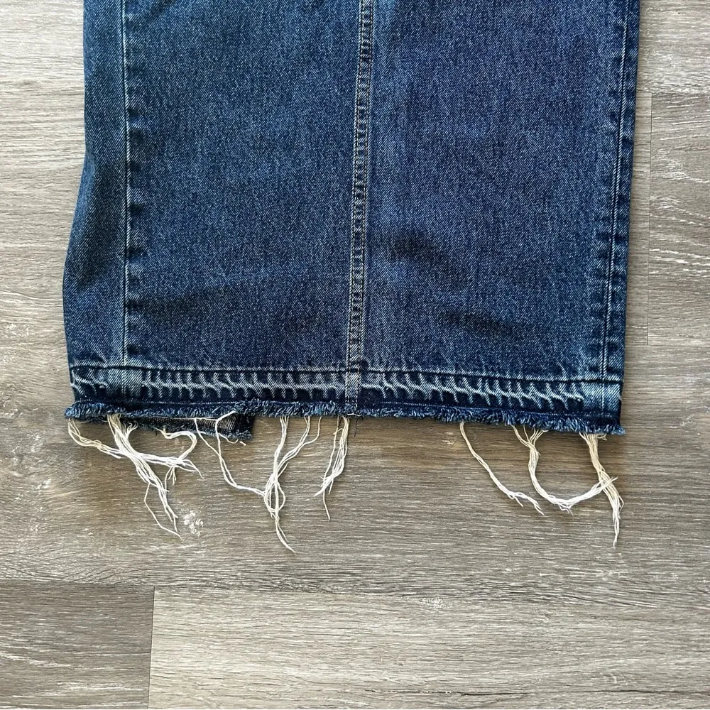 GRLFRND The Kate Low Rise Slim CropDenim Jeans Skirt Size 29 (34 Hip) - Image 4