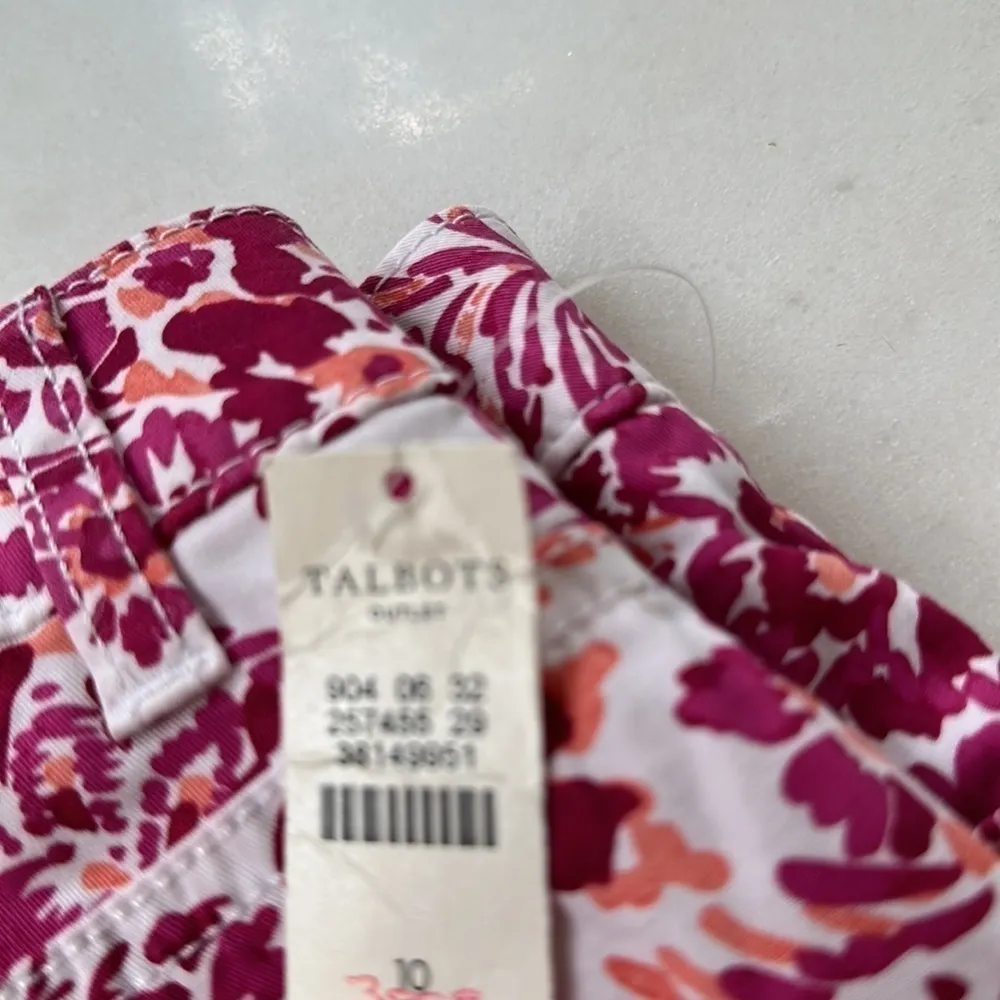 Talbots  9” Bermuda Shorts, Size 10, NWT - Image 6