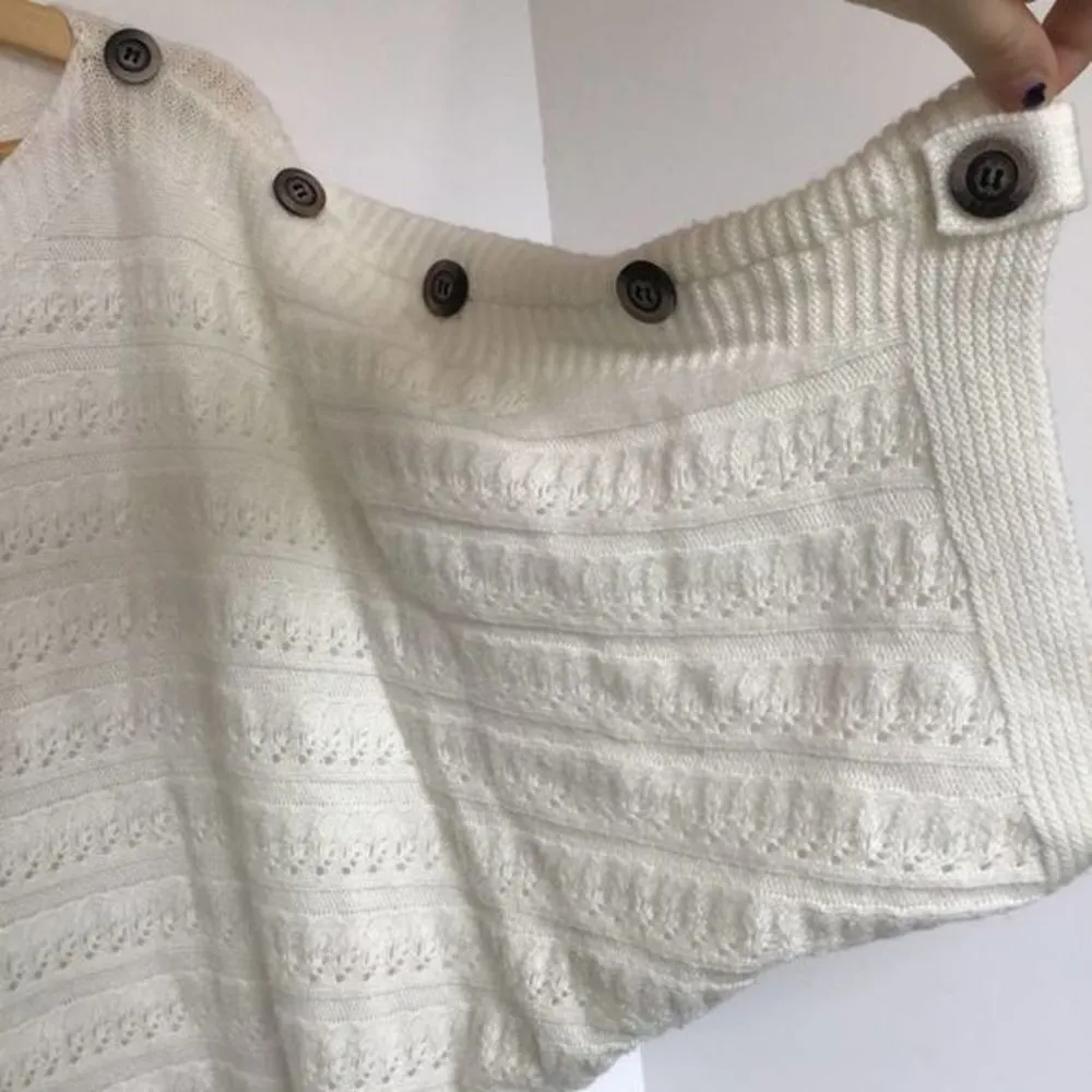 VERTIGO PARIS Angora Sweater White Buttons Medium - Image 3
