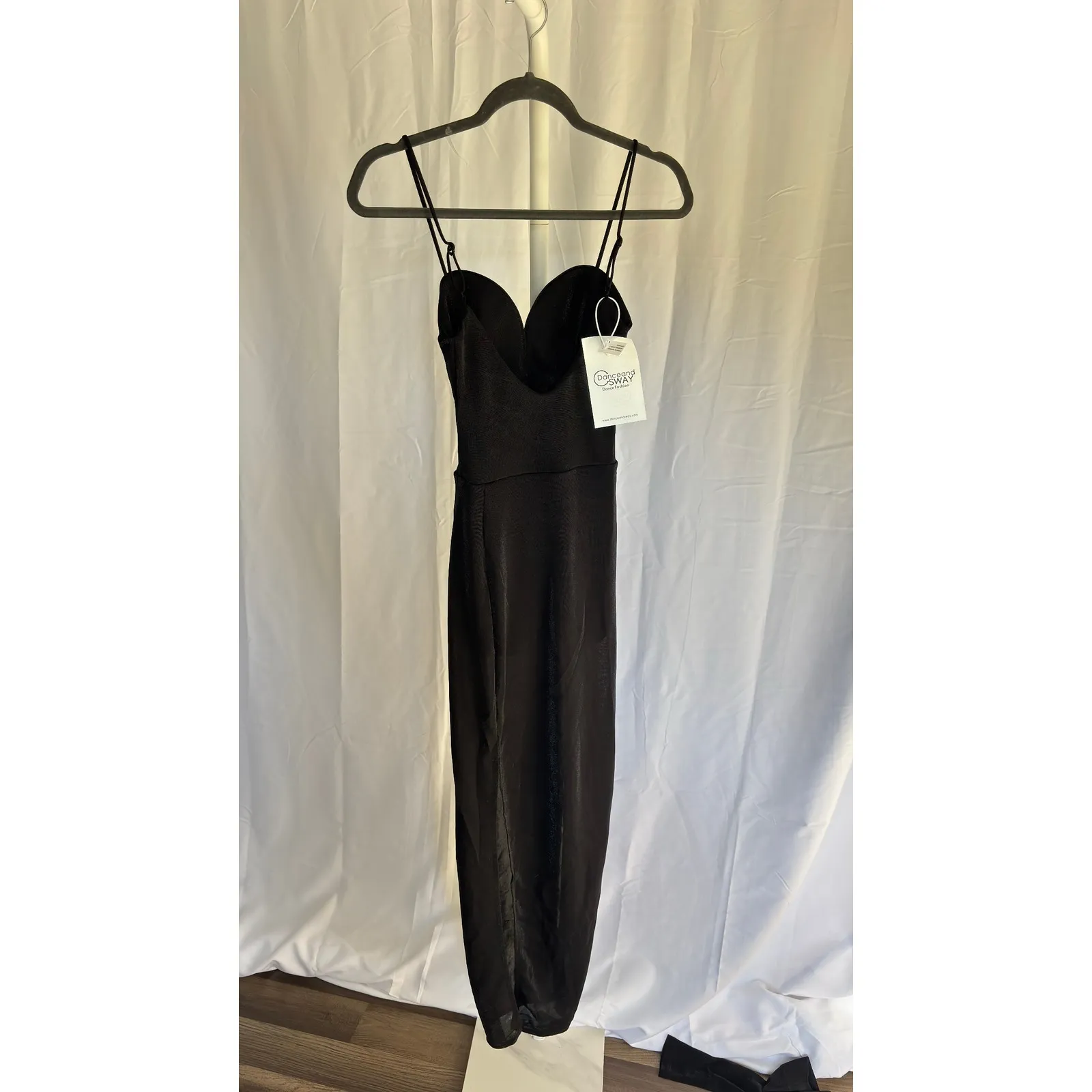 ZYM Dance Black Sweetheart Neckline High Slit Maxi Dress‎ with Matching Gloves - Image 8