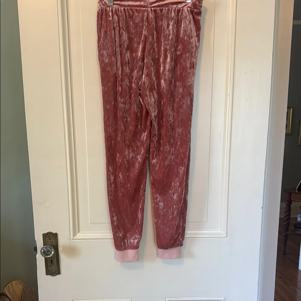 Betsey Johnson Pink Pajama Set Luxurious Velvet Comfort - Image 7