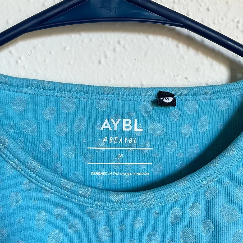 AYBL Seamless Crop Top - Image 2