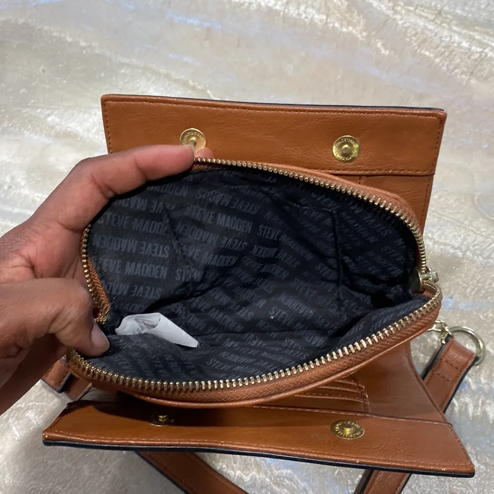 Steve Madden Crossbody Purse - Image 8